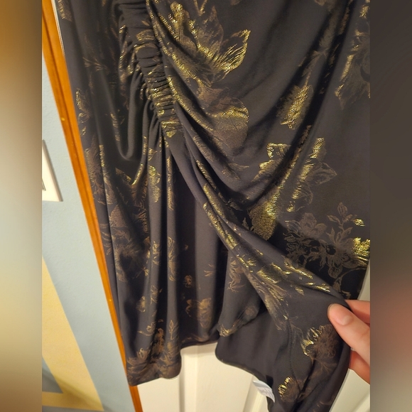 Superfoxx, Black Dress With Gold Floral Print, Knee Slit, Size L, Formal Event - Picture 2 of 4